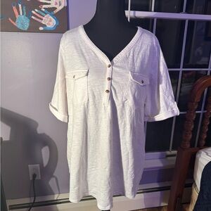 Croft & Barrow Cream Button-Down Women's Shirt